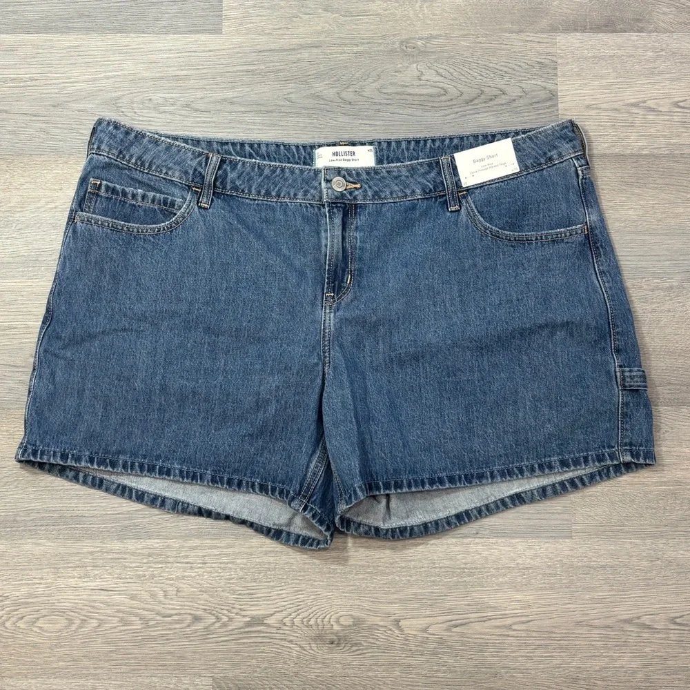Hollister Low-Rise Baggy Denim Carpenter Jean Shorts - size 20 NWT‎